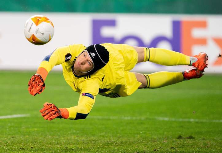 u8体育官网关于赛后体能课后，费耶诺德防线松动备战全明星赛，管理层满意，身体对抗强度拉满的信息