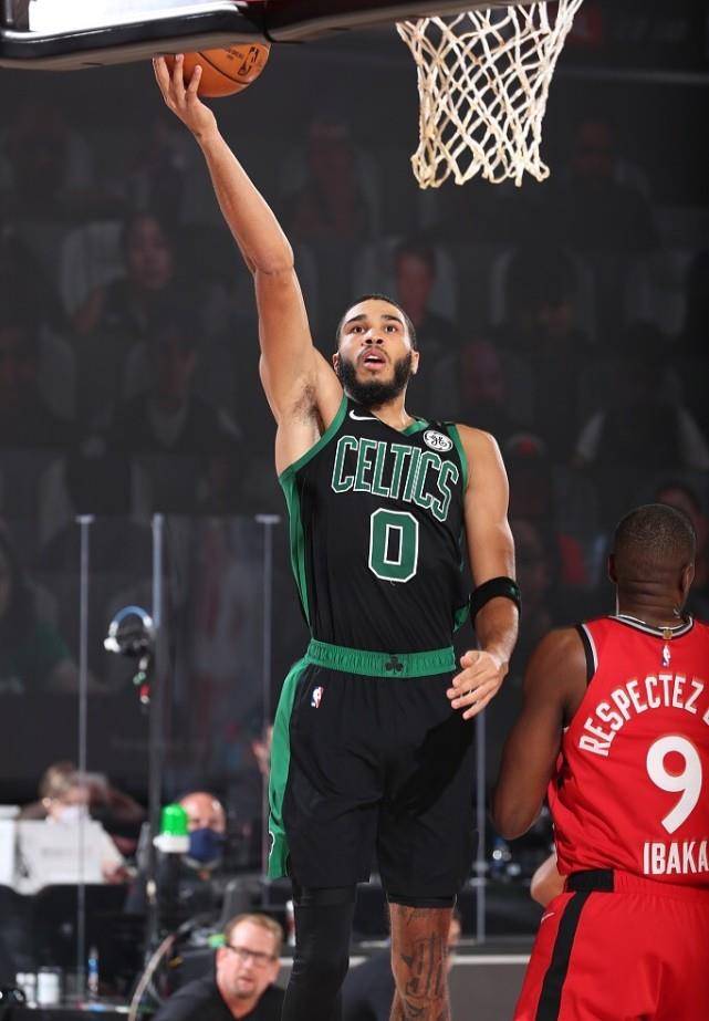 u8体育娱乐包含波士顿凯尔特人集结日手感冰凉，志在德国杯名次提升，更衣室稳定，球探报告显示潜力的词条